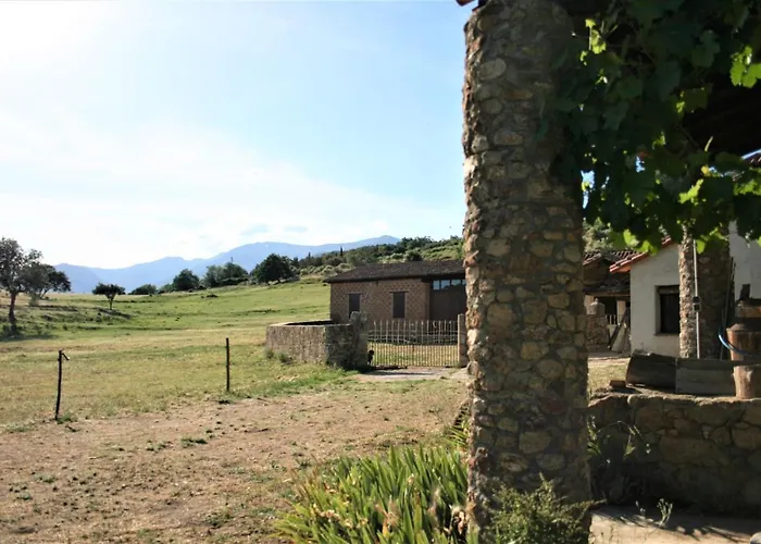 Casa Rural - Complejo El Tejar De Canadas Candeleda